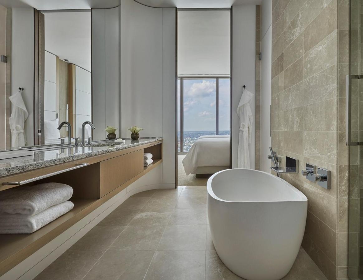Four Seasons At Comcast Center Hotel Philadelphia