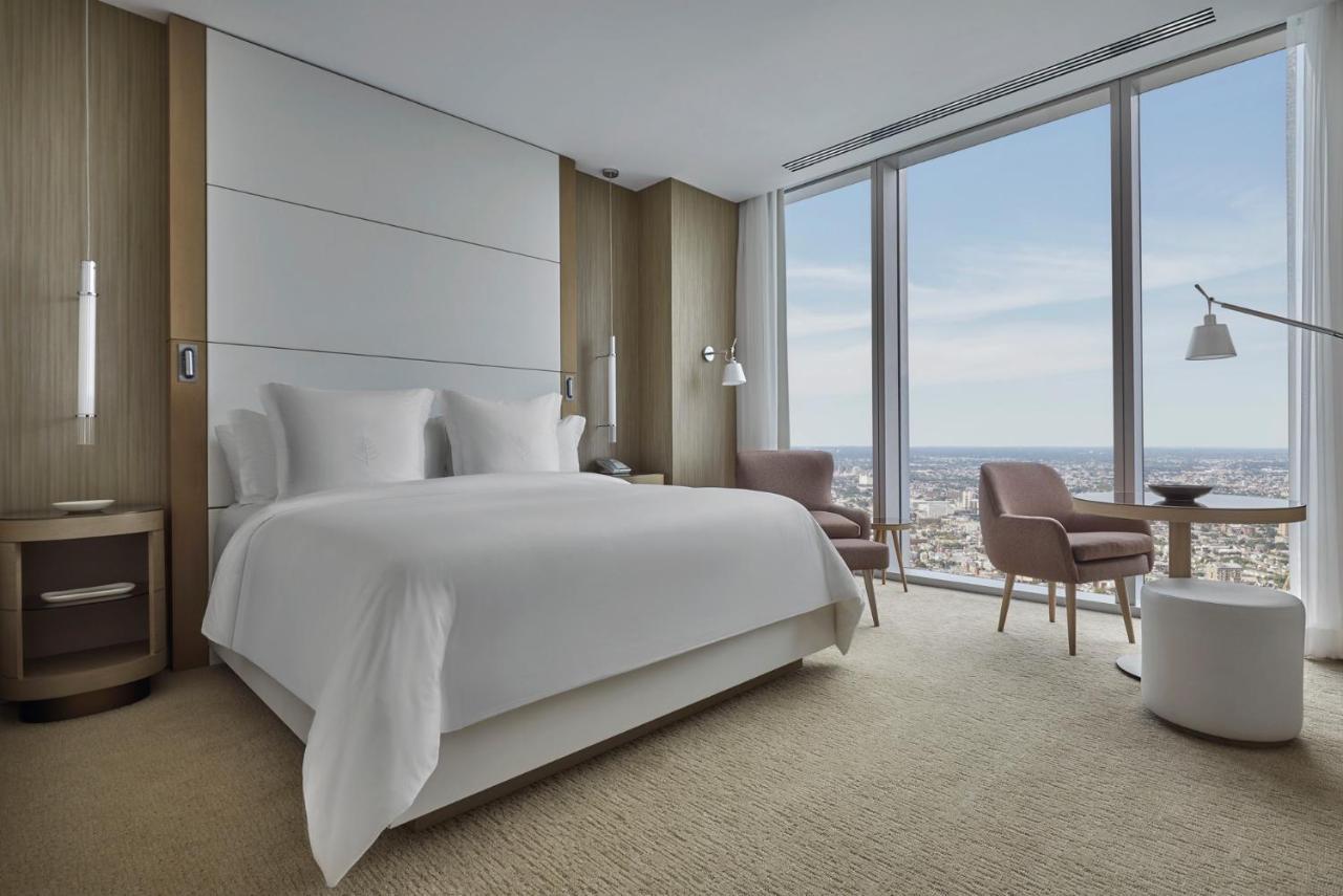 Four Seasons At Comcast Center Philadelphia